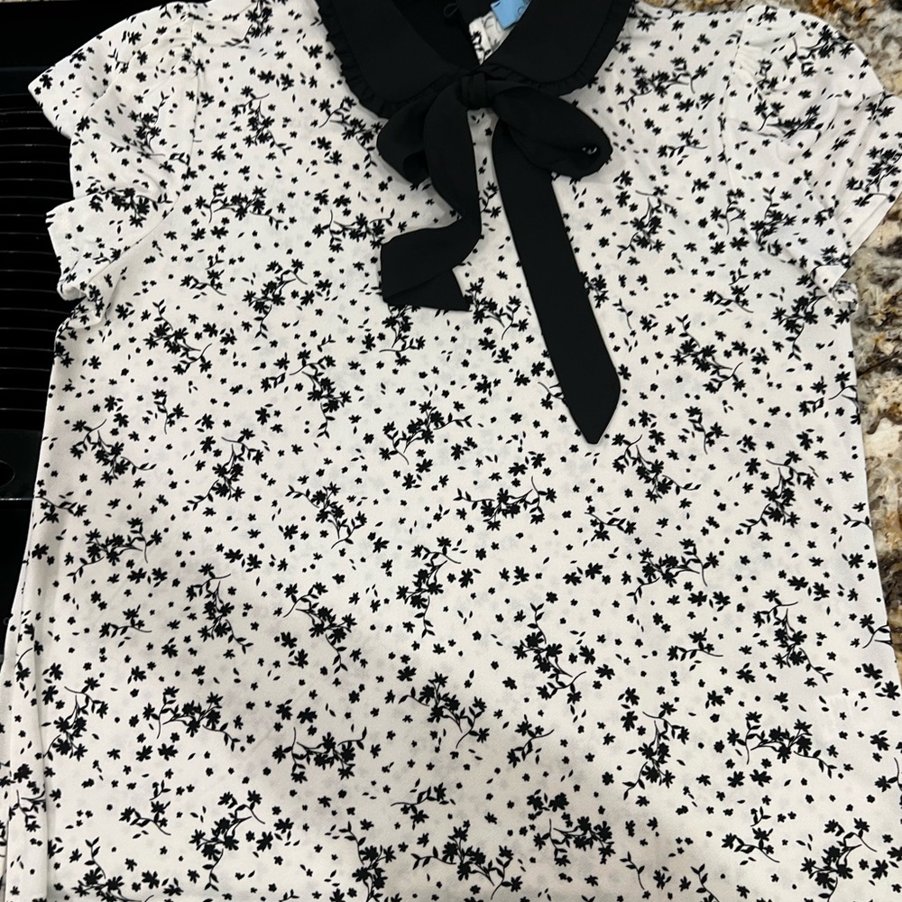 CECE short sleeve top